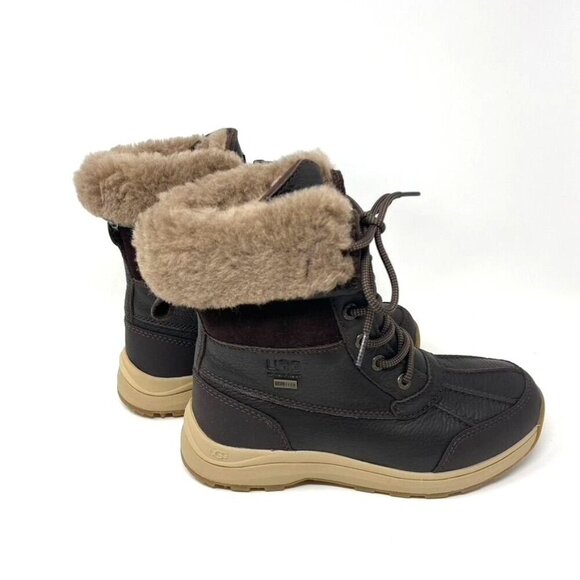 UGG® Adirondack III Waterproof Bootie Shearling Size 6 Snow Rain Weatherproof - Picture 4 of 15